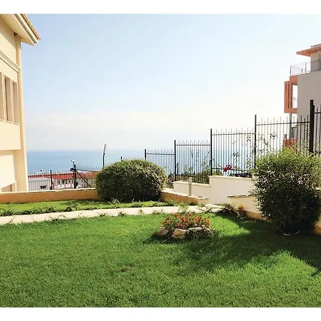 Four-bedroom Holiday In Byala Casa vacanze *