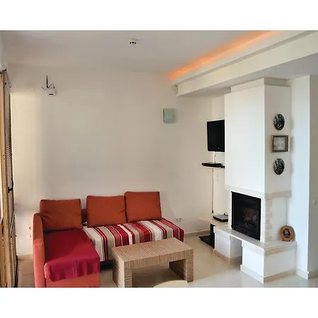 Casa vacanze Four-bedroom Holiday In Byala *